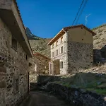 La Casa De Sara Llanaves De La Reina