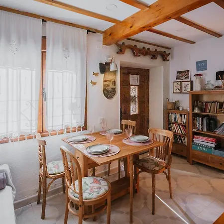 La Casa De Sara Country house *
